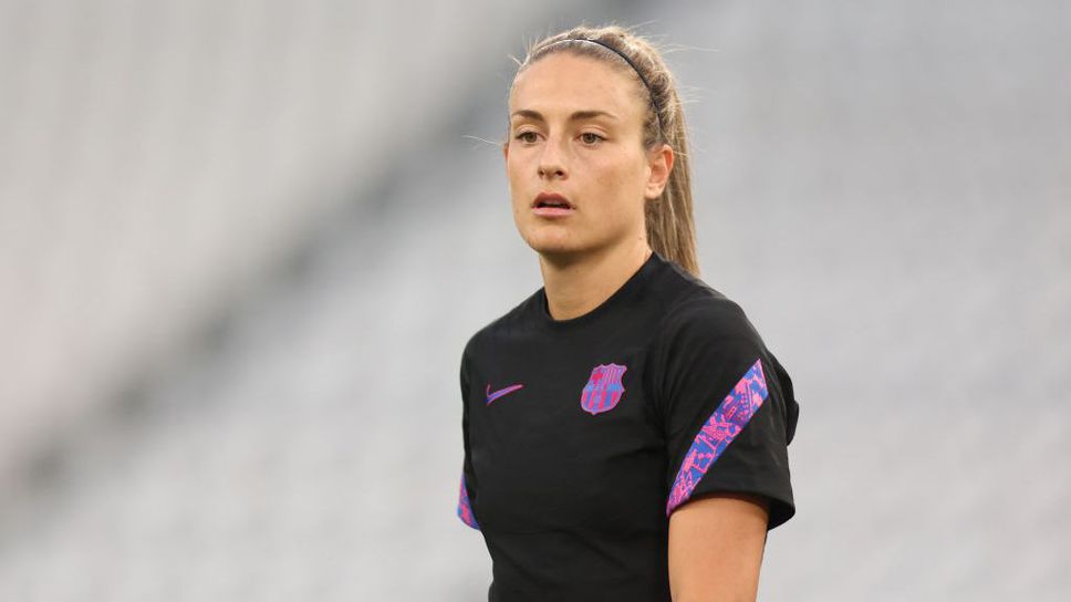 Носителката на "Златната топка" с контузия в коляното