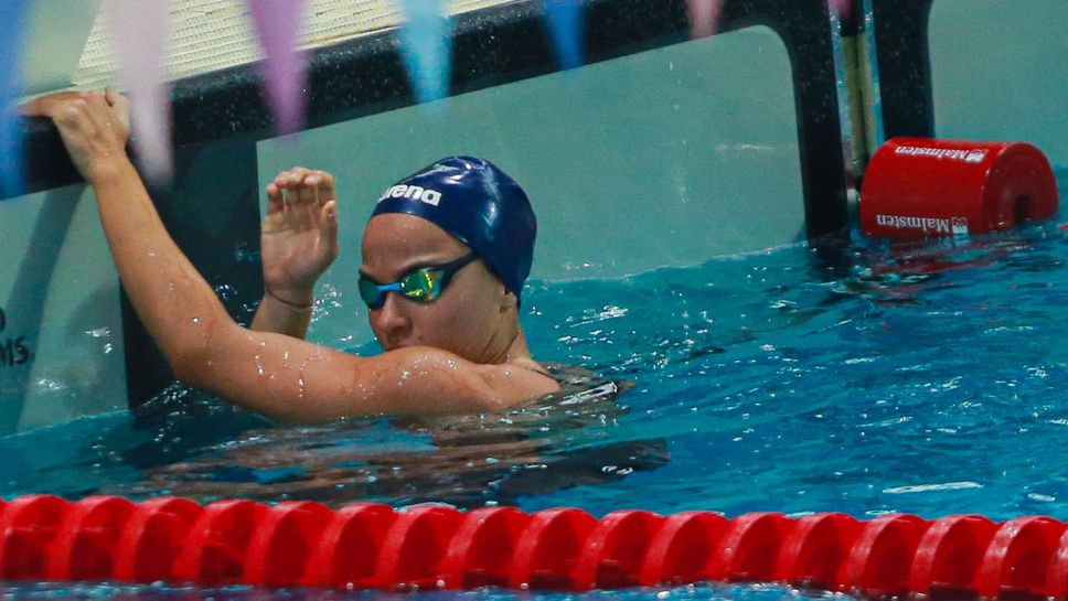 Тея Николова постави нов национален рекорд и се класира на полуфиналите на 50 метра бруст на Европейското