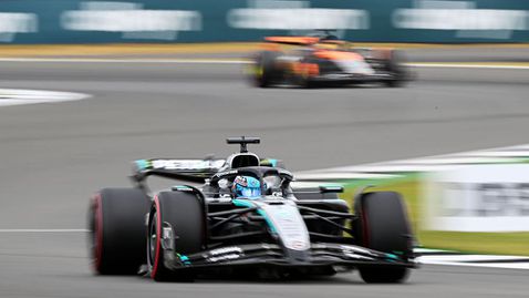  Ръсел: Колата ми се съживи в последната обиколка 