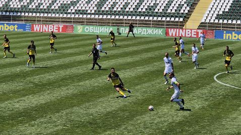 Голово реми между Хебър и Миньор