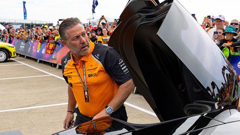 Зак Браун: Битката за титлата няма да промени отношенията на Оскар и Ландо