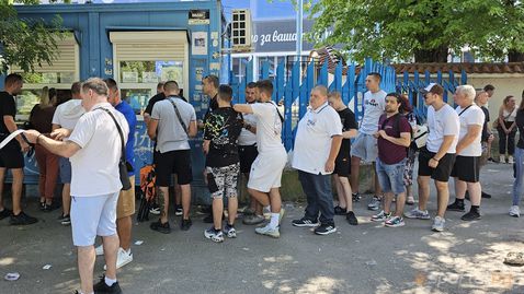  Левски пусна последните бройки билети за първия евромач 