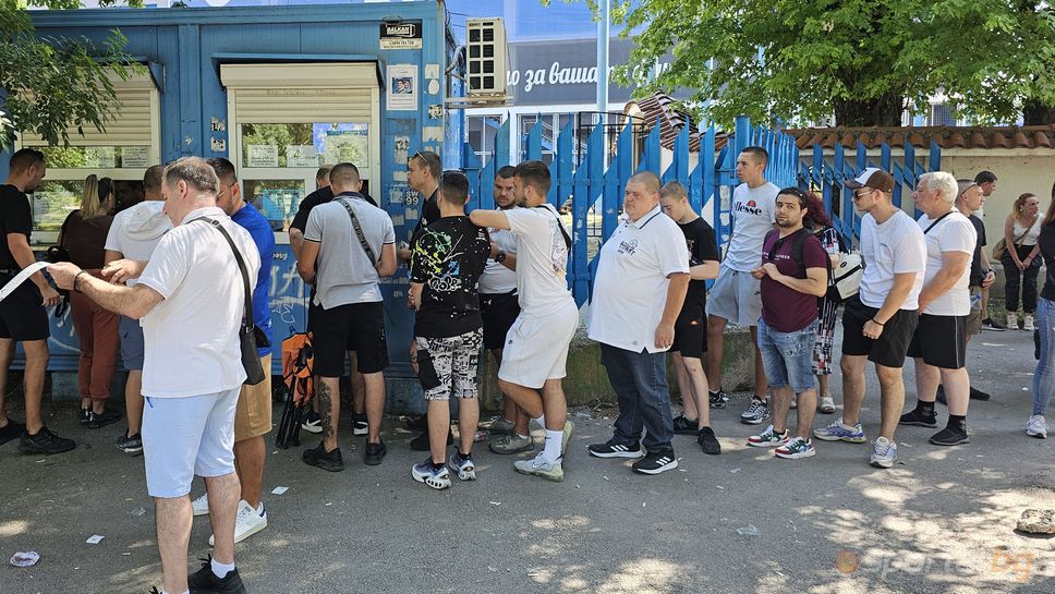 Левски пусна последните бройки билети за първия евромач