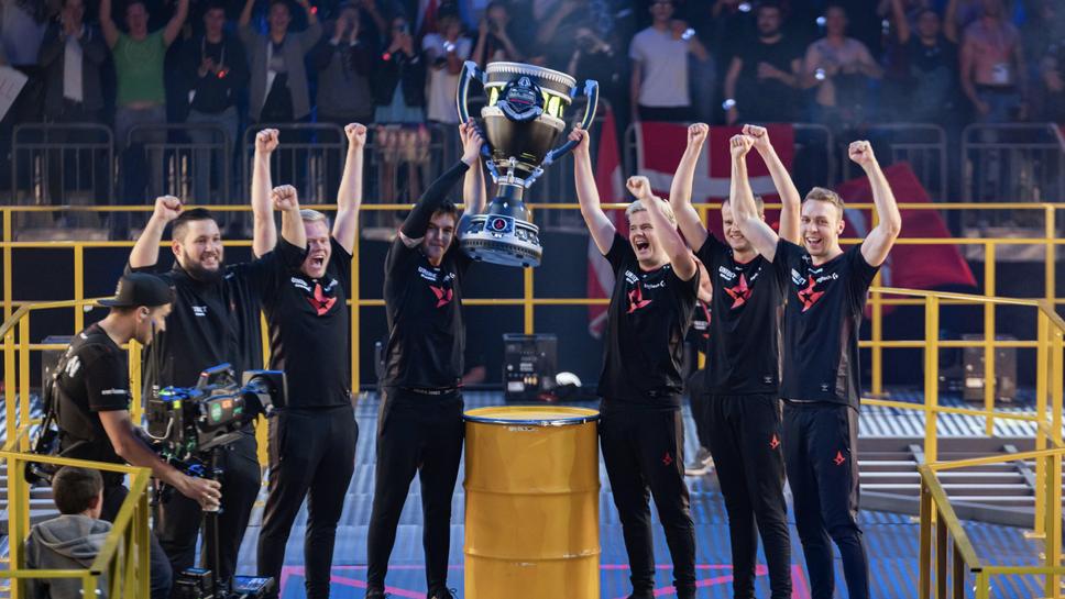 Ерата "Astralis" се завръща
