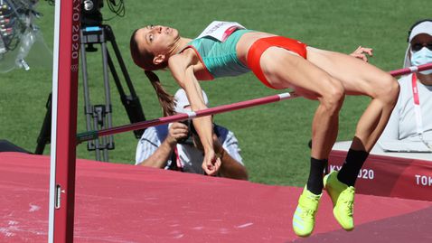 Мирела Демирева показа характер и се пребори за олимпийски финал в скока на височина