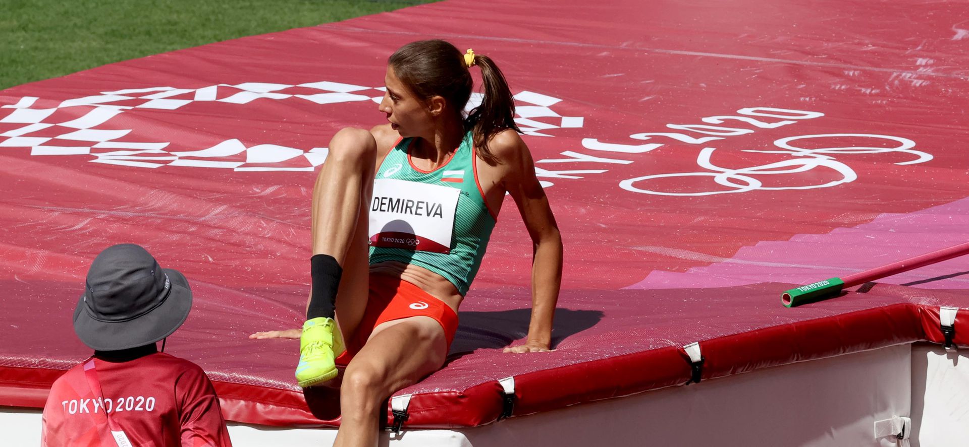 Мирела Демирева се класира за олимпийския финал в скока на височина