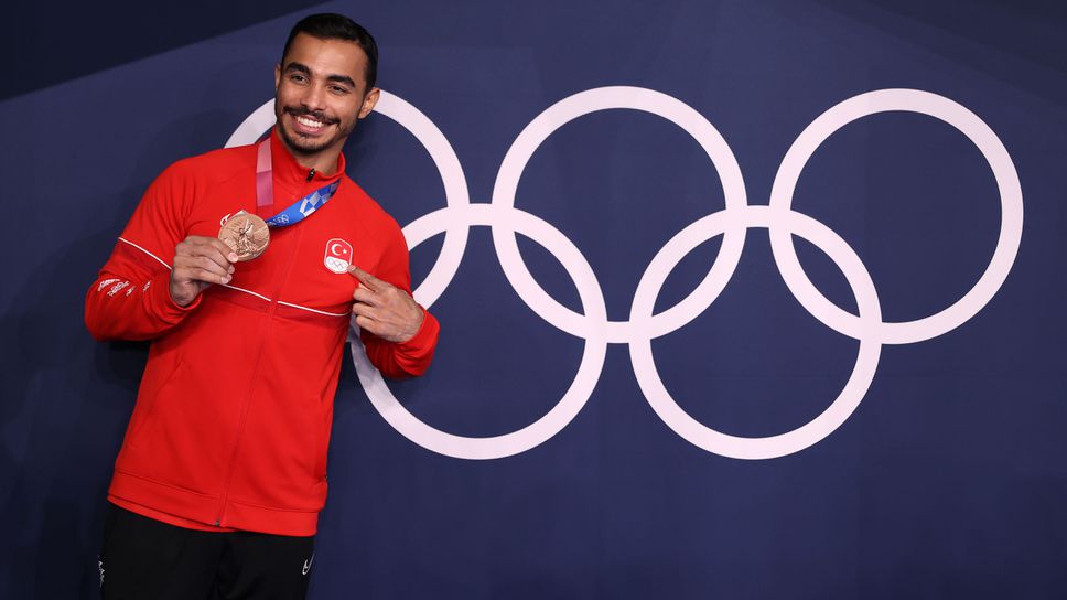 Олимпийски медалист подкрепя програмата на ООН за разминиране