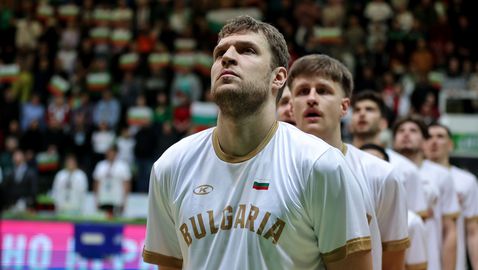  Александър Везенков на 30! 