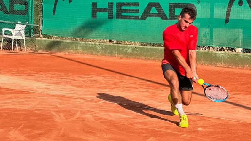 Националът на България за Купа Дейвис Янаки Милев претърпя поражение