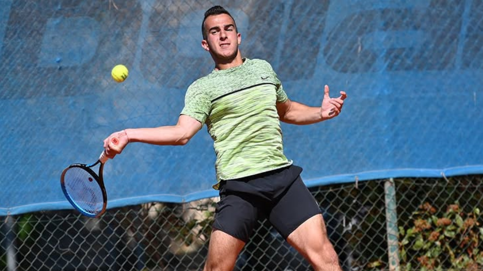 Янаки Милев се класира за четвъртфиналите на двойки на турнира