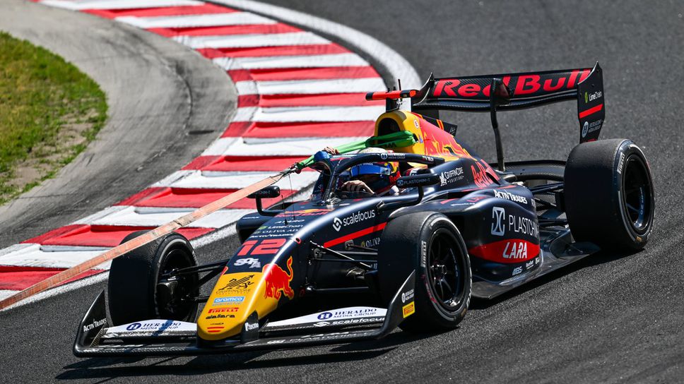 Каква ще е ролята на Никола Цолов в битката за титлата при отборите?