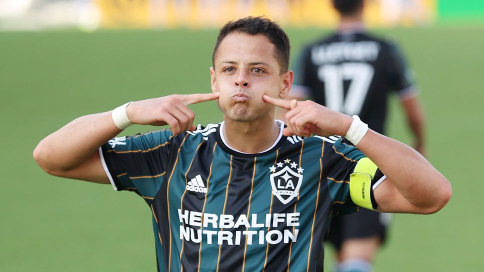 Мексиканската федерация глобява Чичарито след сексистки забележки