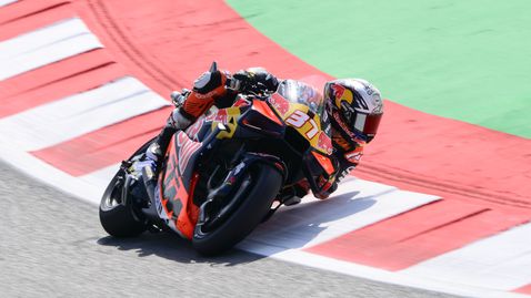  Педро Акоста над всички в откриващата подготовка в Каталуния 