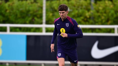  Джон Стоунс отпадна от състава на Англия 