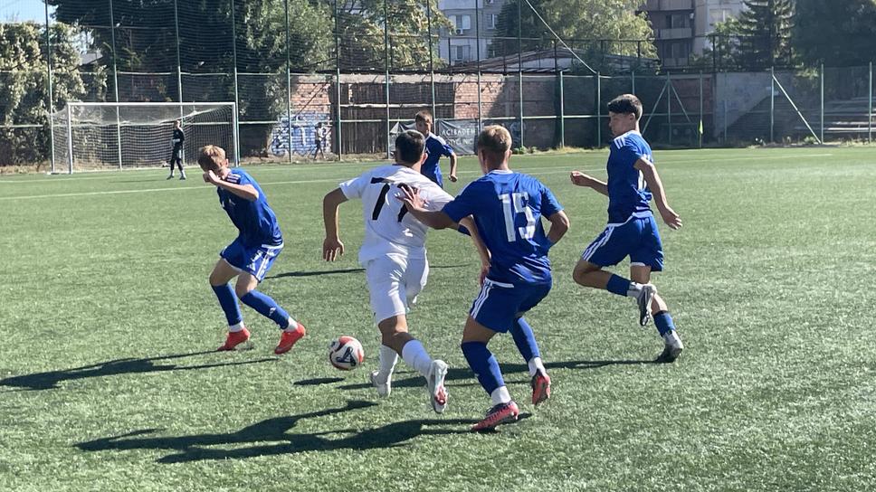 Славия U17 обърна Левски U17 и нанесе първа загуба на "сините"