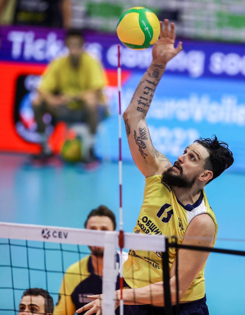  Хебър - Аркада (Галац) 