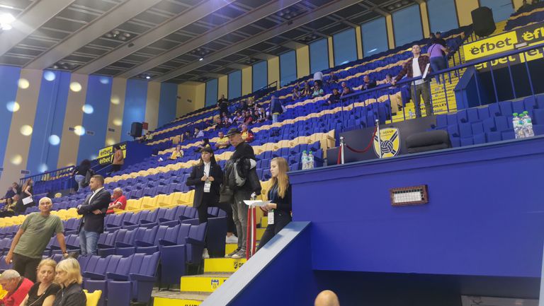 Обновената зала "Васил Левски" в Пазарджик е готова да приеме поредната порция от Шампионската лига