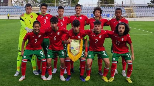 Юношеският национален отбор на България до 15 години постигна нова