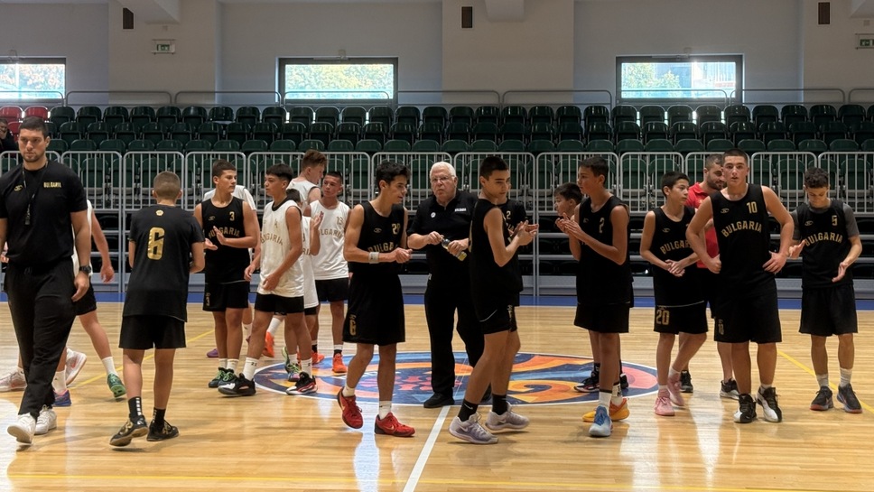 Пини Гершон: Чака ни много работа, но децата са страхотни