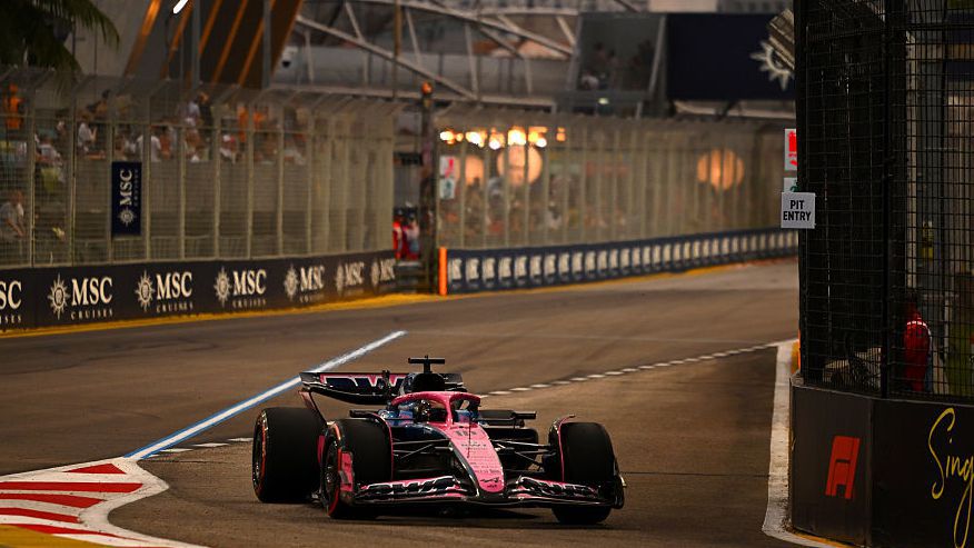 Гасли стартира от алеята пред боксовете