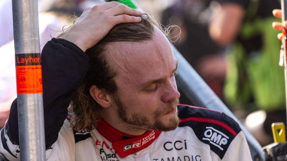 Коментаторското проклятие, което коства на Оливър Солберг титлата в WRC