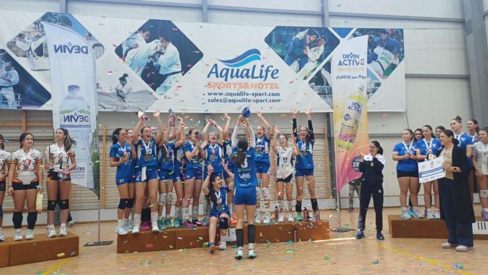 Левски спечели първия турнир за купа Аqualife Volleybll Challenge за момичета U16