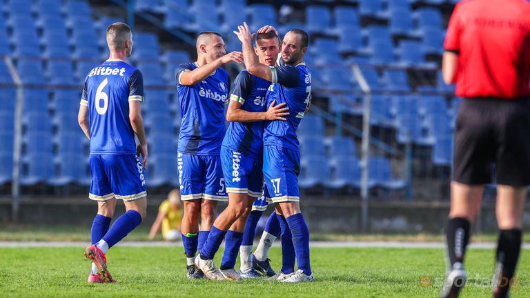 В Севлиево едноименния тим продължи добрата си серия надвивайки устремилия