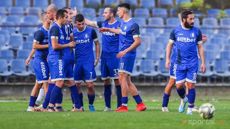Укрепване на тила и средата са целите на ФК Севлиево