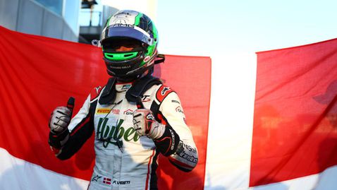  Датчанин ще кара за Мерцедес на теста в Абу Даби 