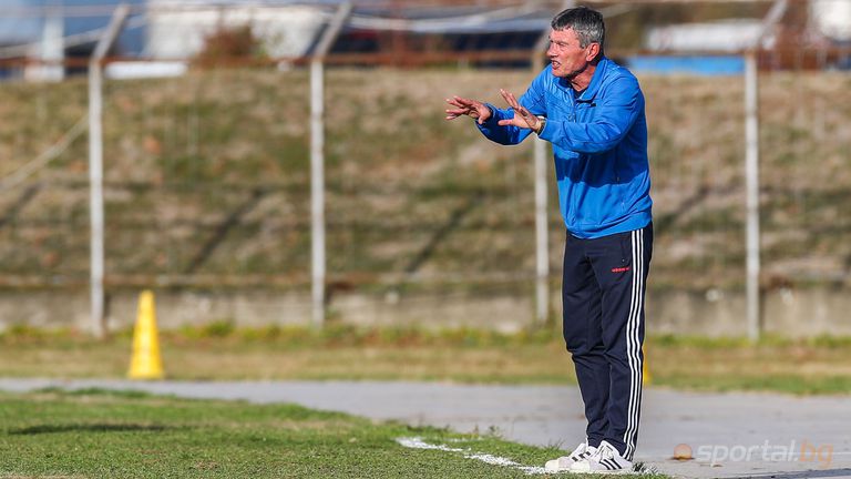 Едноименният тим на Севлиево играе утре в Дряново срещу местния