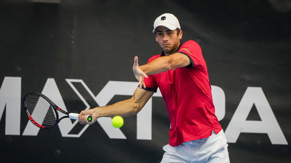 Националът на България за Купа Дейвис Александър Донски отпадна в