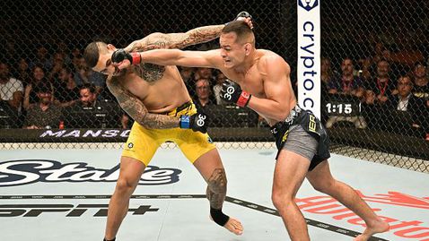Кандидат за "Нокаут на годината" взриви UFC Сао Пауло