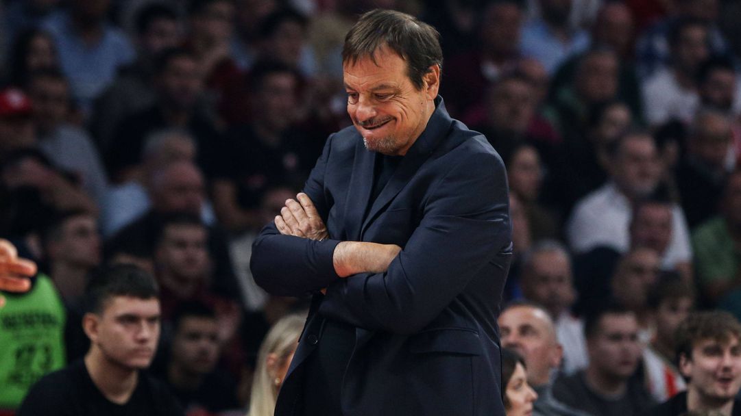 Атаман се оплака от отношението на феновете на Фенербахче