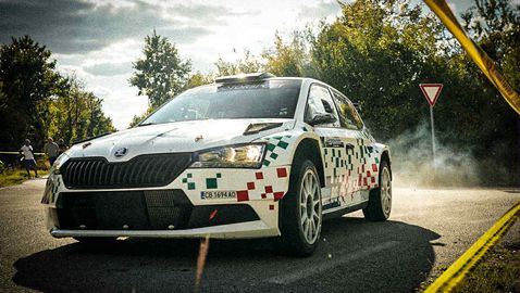 20 екипажа от България, Румъния и Гърция се впускат в рали "Пампорово"