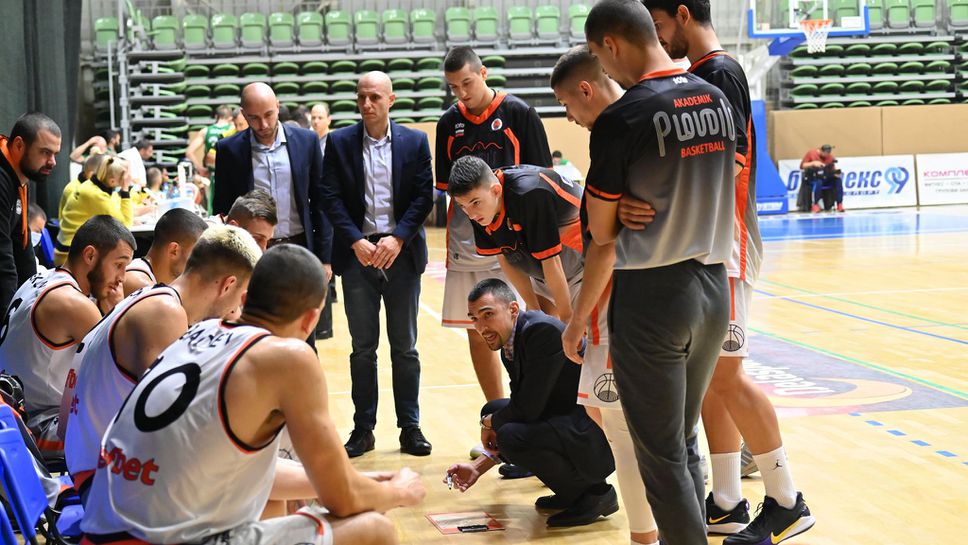 Академик Пд си връща важен играч за сблъсъка с Черно море