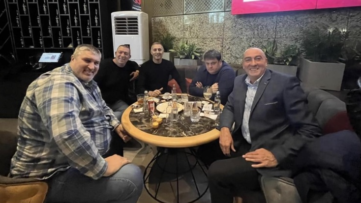 Елитна волейболна компания събра на маса в Пловдив бившият национал