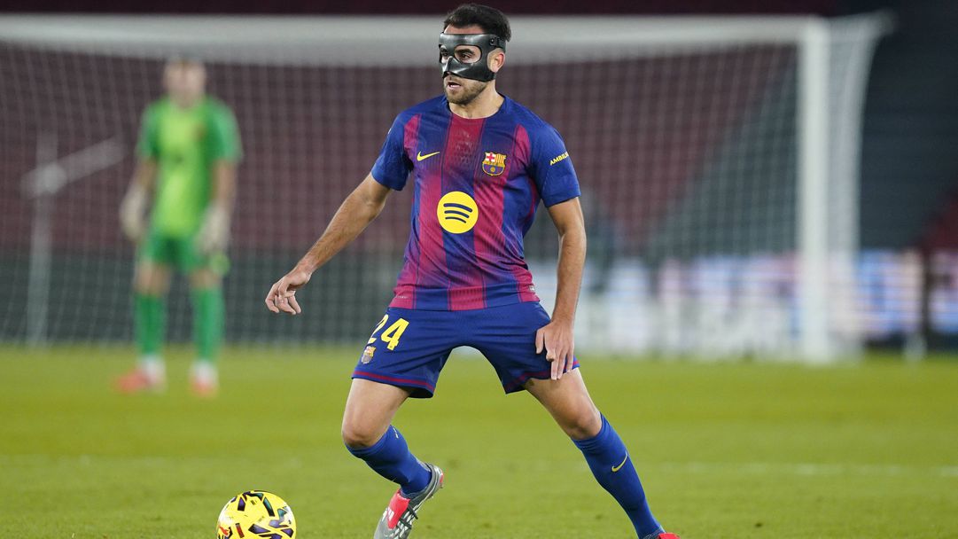 Барселона официално обяви новия договор на Ерик Гарсия