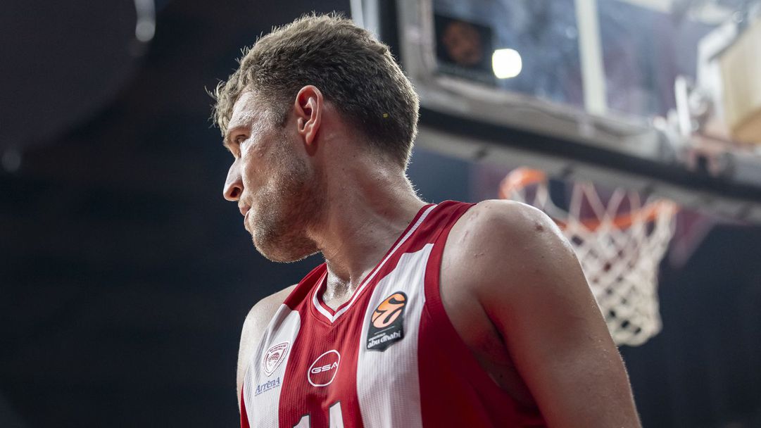 Добър Везенков не стигна на Олимпиакос за победа в Испания