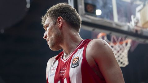 Обявиха какво се случва с билетите за мача Олимпиакос - Фенербахче, отложен заради наводнение