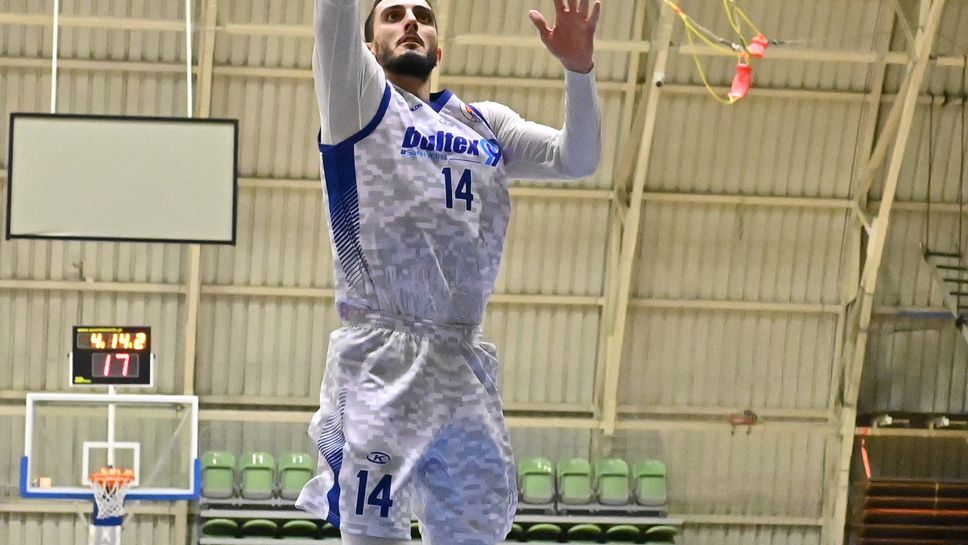 Отборите на Академик Бултекс 99 и Рилски спортист се изправят