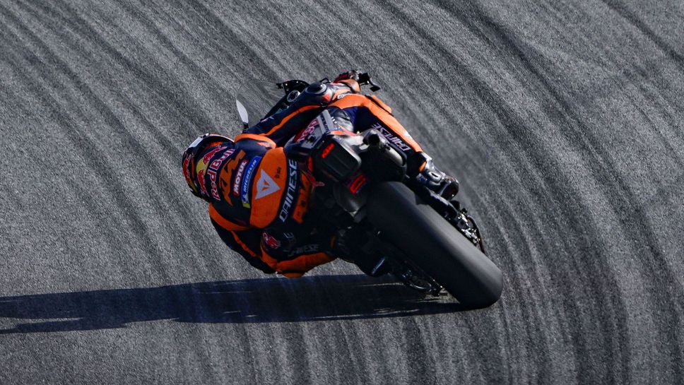 КТМ стана първият производител в MotoGP който публично стартира тестовете