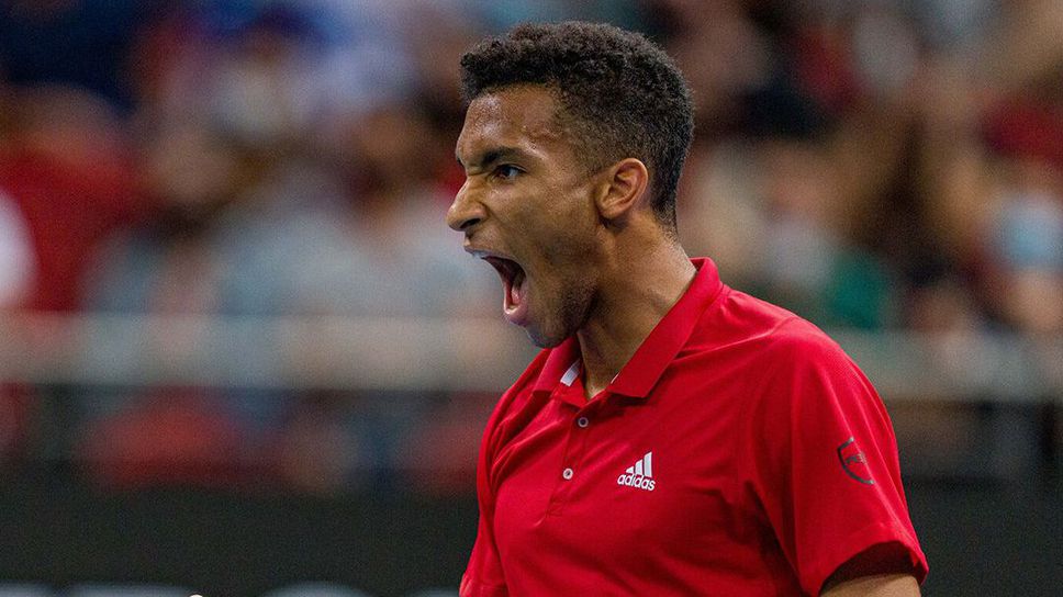 Оже-Алиасим постигна най-голямата победа в кариерата си и класира Канада на полуфиналите на ATP Cup