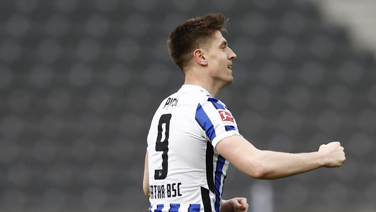  Пьонтек дойде в новия си клуб 