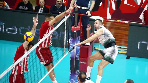 Боян Йорданов с 16 точки срещу Олимпиакос, Милон започна годината със загуба в Гърция