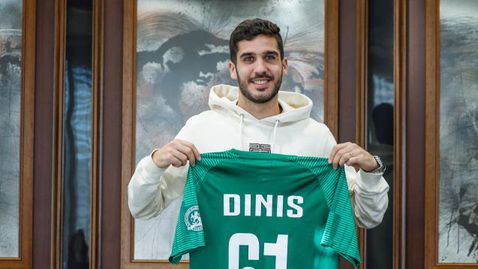  Официално: Лудогорец показа Диниш Алмейда 