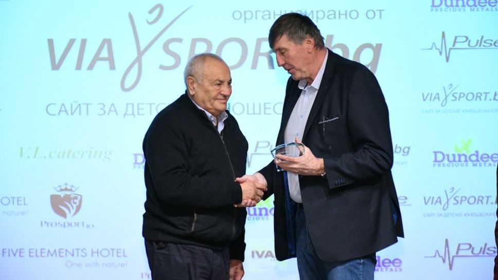 Венци Гечев за приза "Баскетболен вдъхновител": Задължава ме все още да не излизам от залата