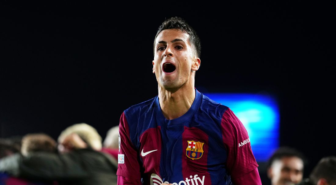 Има сделка: Жоао Кансело се завръща в Барселона