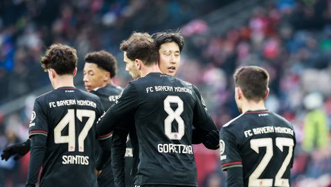 Байерн (Мюнхен) с мощен старт като миналата година