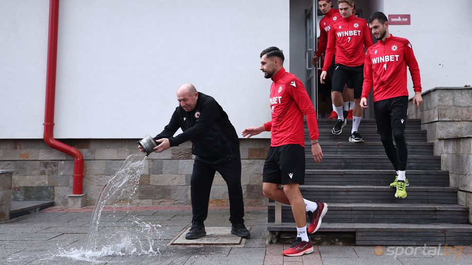 Легендарният Бай Добри в болница