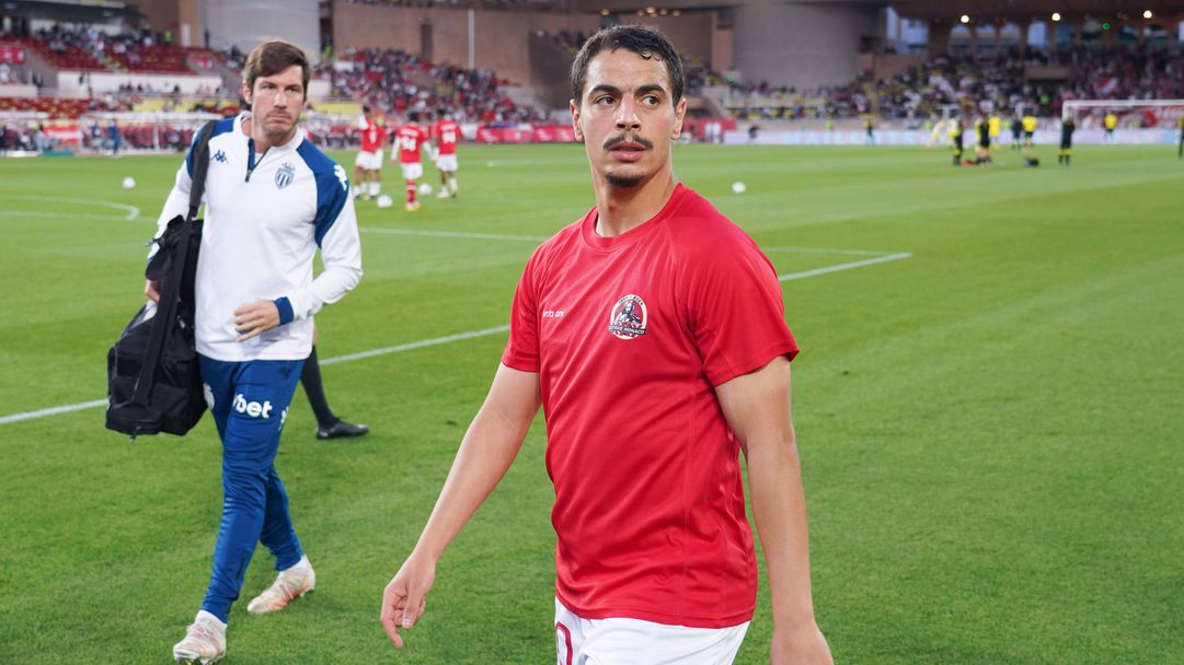 Бен Йедер подписа с отбора на Хаким Зиеш